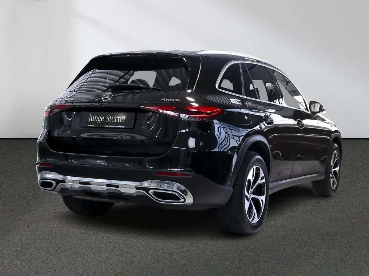 Gebraucht Mercedes GLC300de Avantgarde 333 PS (244 kW) 2025 Schwarz SUV