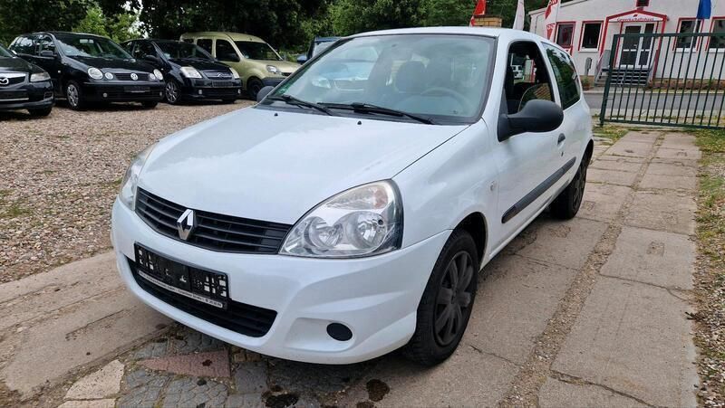 Weiß Gebraucht 2009 Renault Clio II Kleinwagen | 1.500 € (Guter Preis) - Bild 1/4