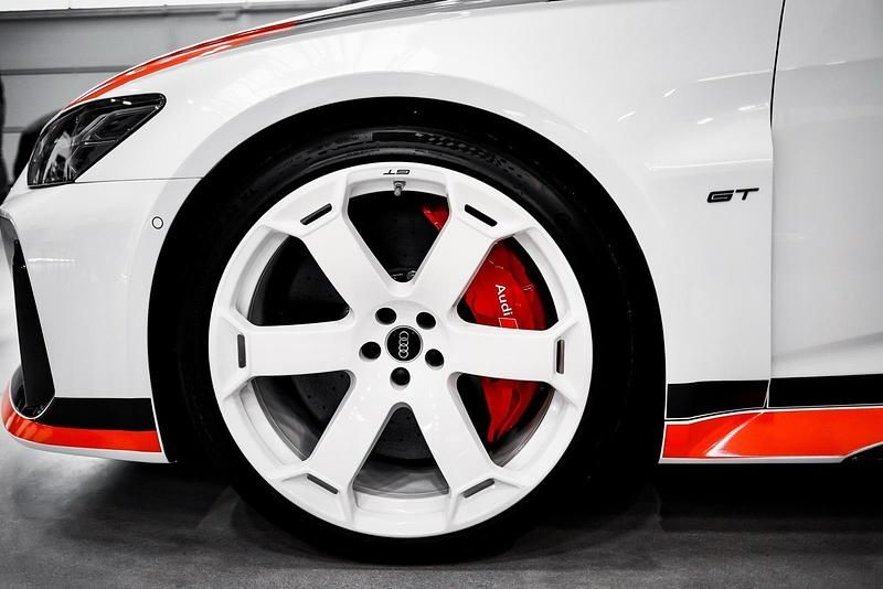 Neu Audi RS6 Performance 630 PS (463 kW) 2025 Weiß Kombi