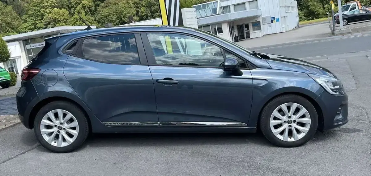 Gebraucht Renault Clio V Experience 101 PS (74 kW) 2019 Titaniumgrau Kleinwagen