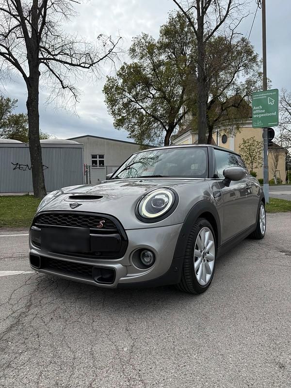 Second-hand Mini Cooper S 192 CP (141 kW) 2019 Argintiu Hatchback