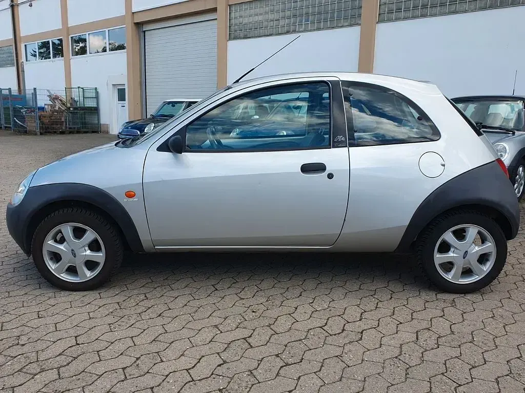Gebraucht Ford Ka 60 PS (44 kW) 1998 Silber Kleinwagen