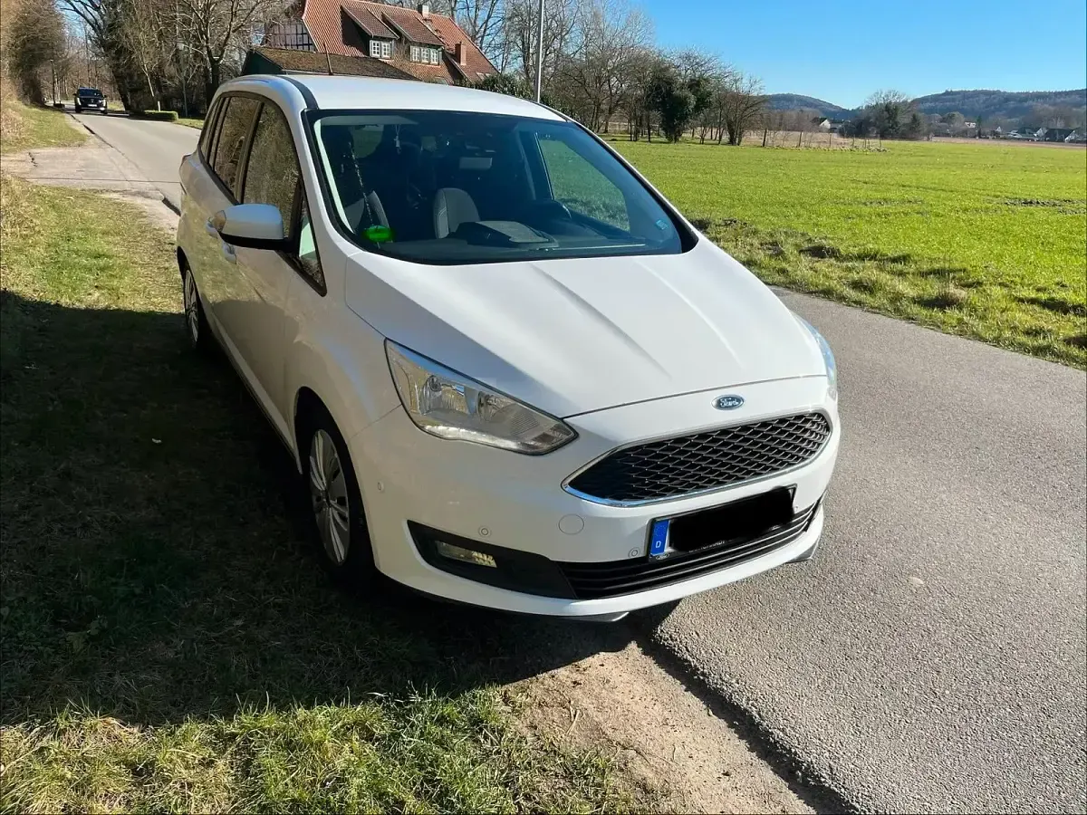 Gebraucht Ford C-MAX 150 PS (110 kW) 2017 Weiß Van / Kleinbus