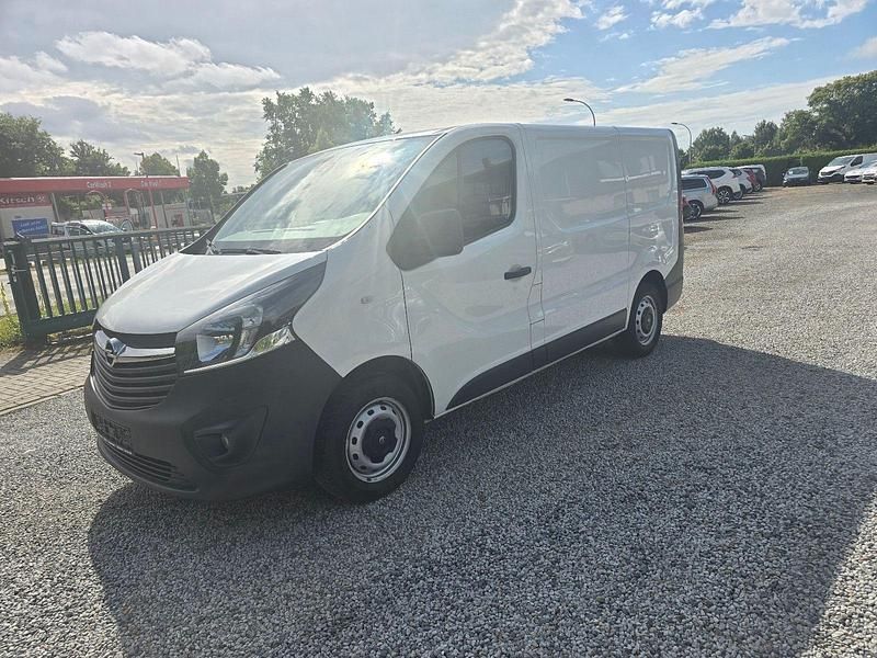 Weiß Gebraucht 2019 Opel Vivaro Van | 11.950 € (Guter Preis) - Bild 1/4