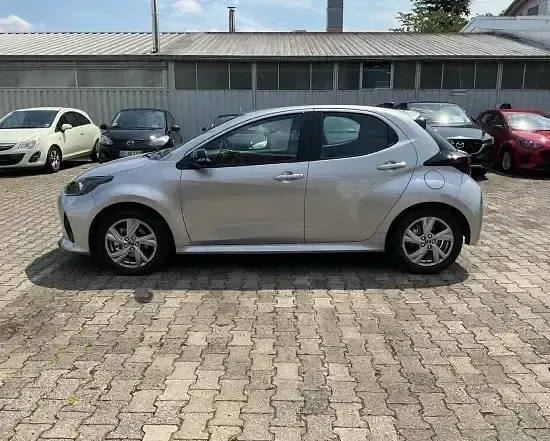 Gebraucht Mazda 2 Exclusive-Line 116 PS (85 kW) 2025 Silber Limousine