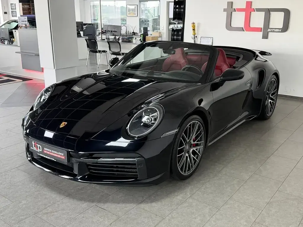 Gebraucht Porsche 992 581 PS (427 kW) 2024 Tiefschwarzmetallic Cabrio