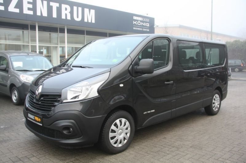 Renault trafic grand