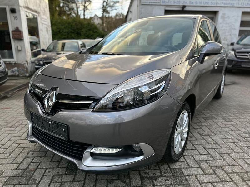 Grau Gebraucht 2014 Renault Scénic III Initiale Paris Van / Kleinbus | 7.380 € (Fairer Preis) - Bild 1/1