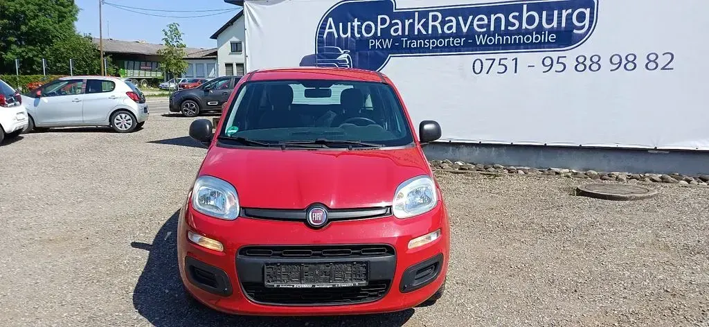 Gebraucht Fiat Panda Pop 69 PS (50 kW) 2015 Rot Kleinwagen