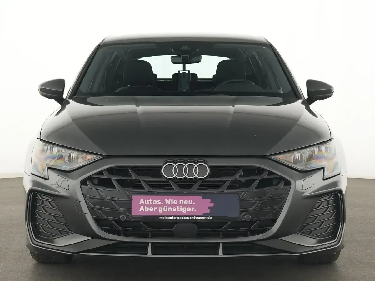 Gebraucht Audi A3 S-Line 150 PS (110 kW) 2025 Daytonagrau Limousine