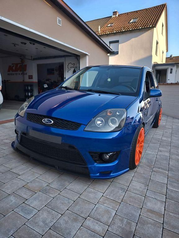 Blau Gebraucht 2008 Ford Fiesta ST Limousine | 6.299 € - Bild 1/4
