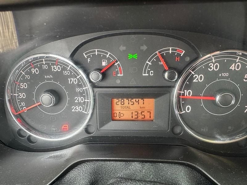 Gebraucht Fiat Punto 65 PS (47 kW) 2009 Blau Kleinwagen