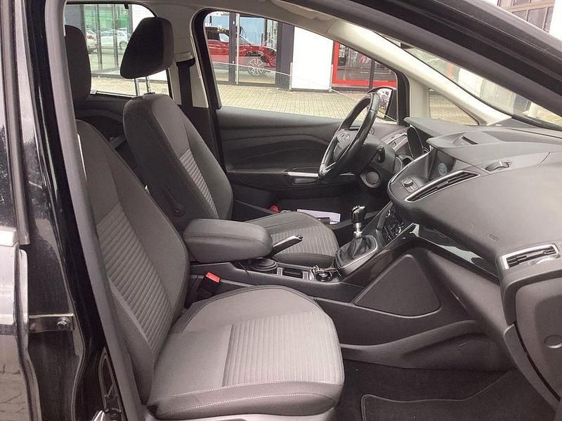 Używany Ford C-MAX Titanium 150 KM (110 kW) 2017 Czarny Minivan