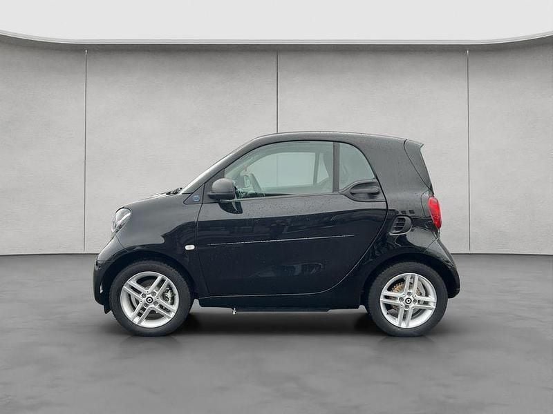 Gebraucht Smart ForTwo Coupé 60 kW (82 PS) 2022 Bodypanels in black Coupé