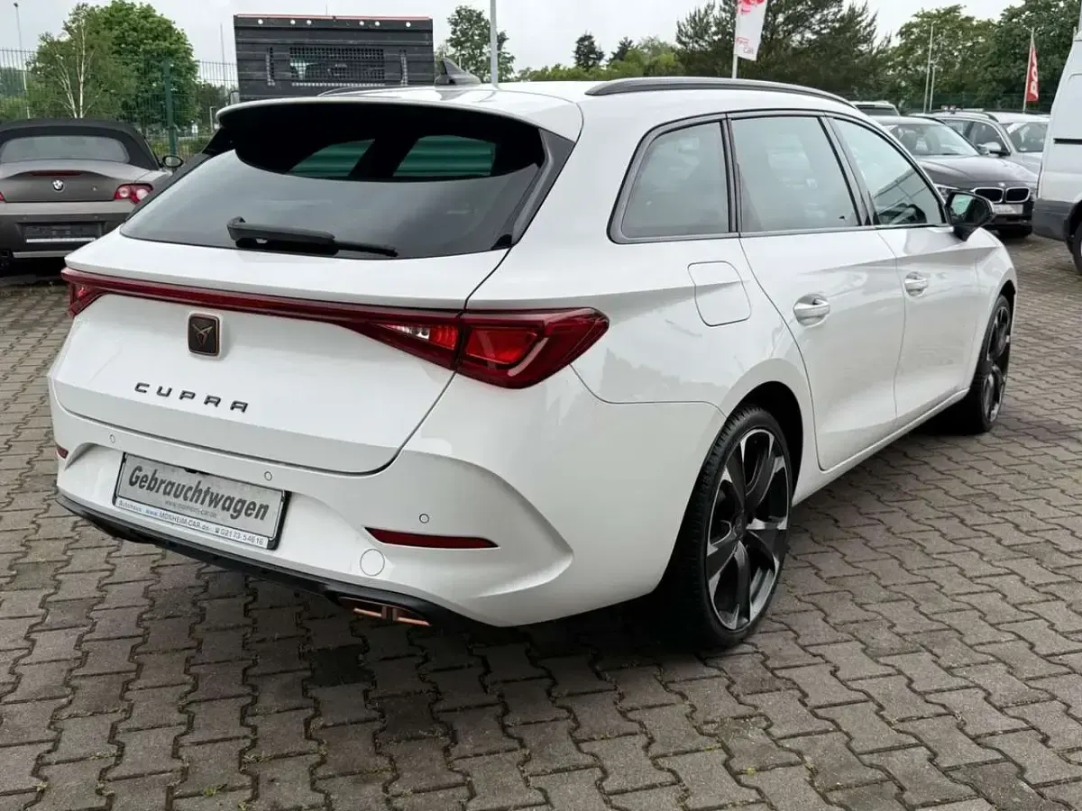 Używany Cupra Leon 150 KM (110 kW) 2021 Biały Kombi