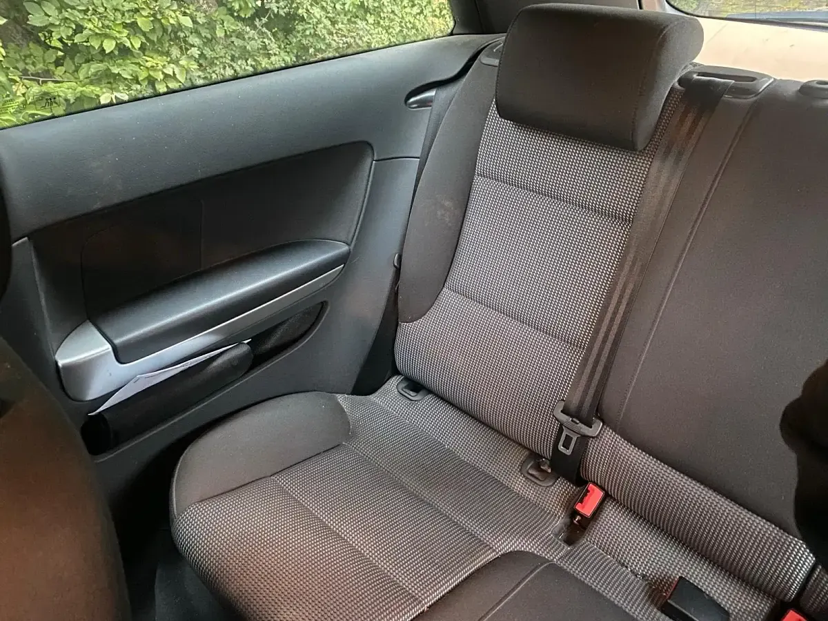 Gebraucht Audi A3 105 PS (77 kW) 2011 Schwarz Kleinwagen