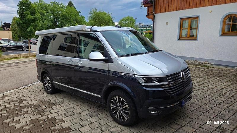 Blau Gebraucht 2022 VW T6.1 California Van | 53.500 € (Fairer Preis) - Bild 1/4
