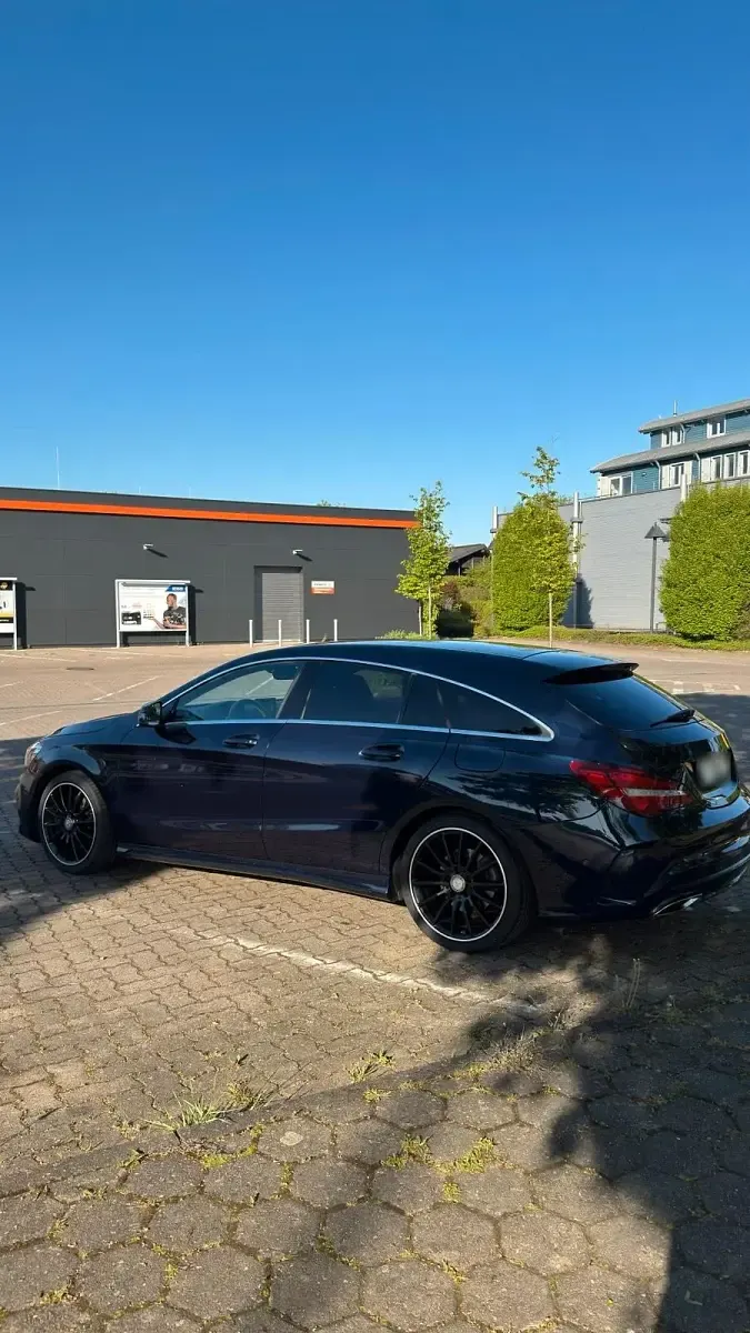 Gebraucht Mercedes CLA250e Shooting Brake 211 PS (155 kW) 2016 Blau Kombi