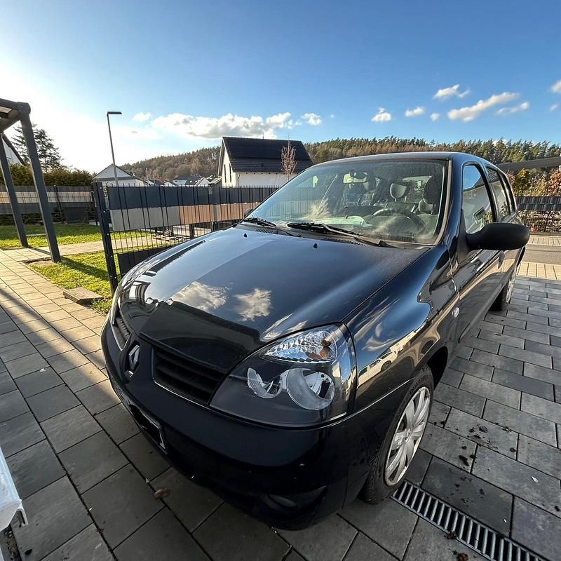 Gebraucht Renault Clio II 75 PS (55 kW) 2008 Schwarz Kleinwagen