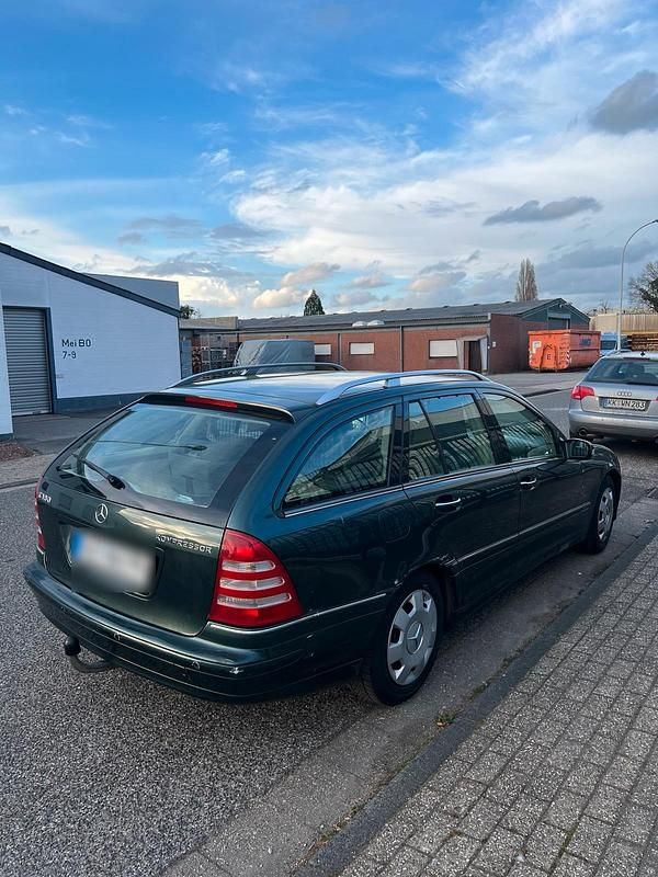 Gebraucht Mercedes C180 2007 Schwarz Limousine