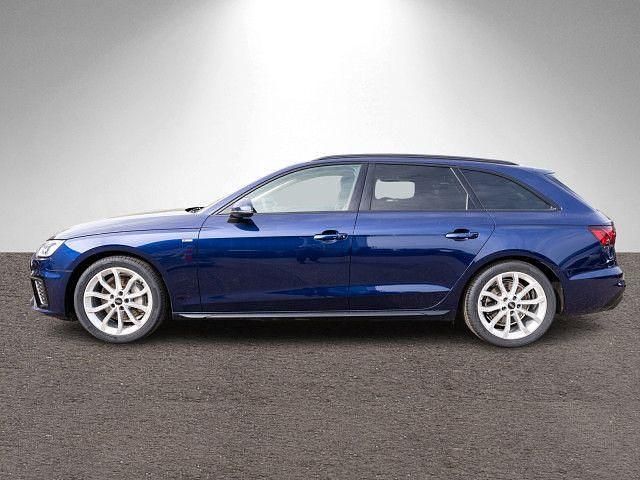 Gebraucht Audi A4 S-Line 204 PS (150 kW) 2023 Navarrablau metallic Kombi