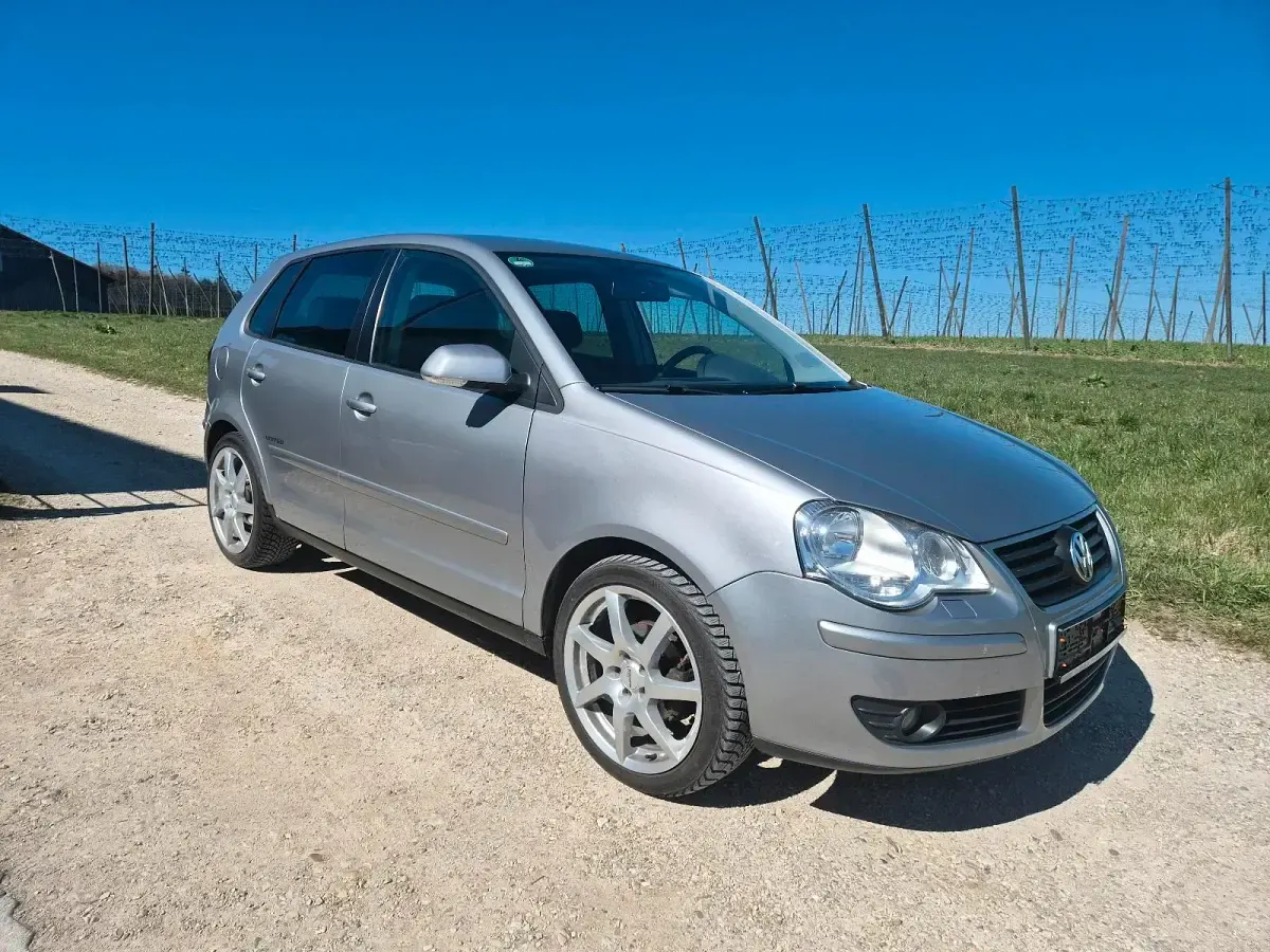 Usata VW Polo 80 CV (58 kW) 2008 Grigio Utilitaria