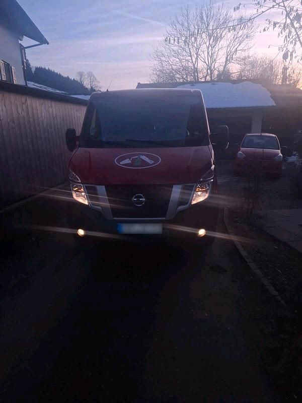Gebraucht Nissan NV400 143 PS (105 kW) 2014 Rot Van