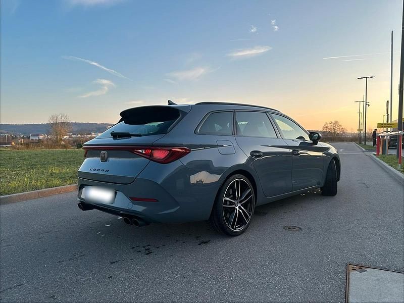 Gebraucht Cupra Leon VZ 310 PS (228 kW) 2022 Grau Kombi