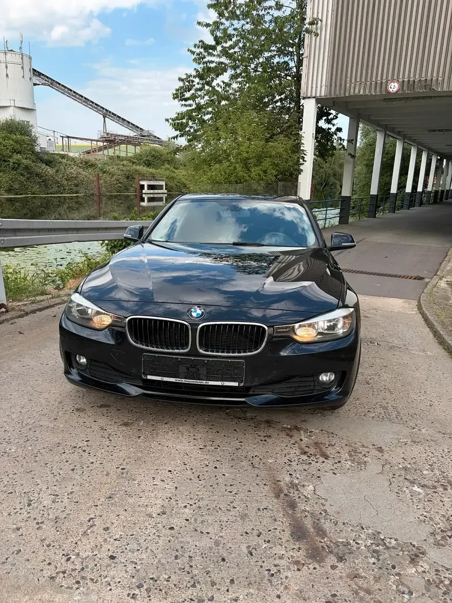 Gebraucht BMW 316 116 PS (85 kW) 2015 Kombi