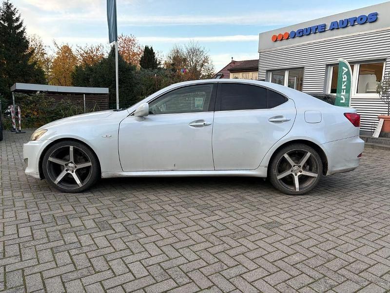 Gebraucht Lexus IS220d Luxury Line 177 PS (130 kW) 2006 Silber Limousine