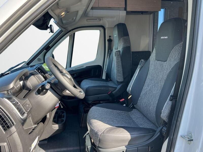 Neu Buerstner Campeo 179 PS (131 kW) 2025 Weiß/expedition grey Van
