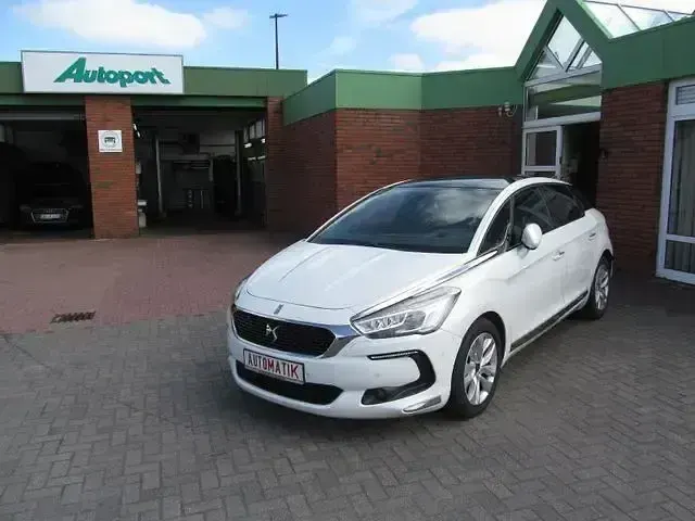 Gebraucht DS Automobiles DS5 180 PS (132 kW) 2015 Weiß Kleinwagen