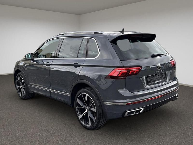 Gebraucht VW Tiguan R-line 200 PS (147 kW) 2020 Delfingrau metallic SUV
