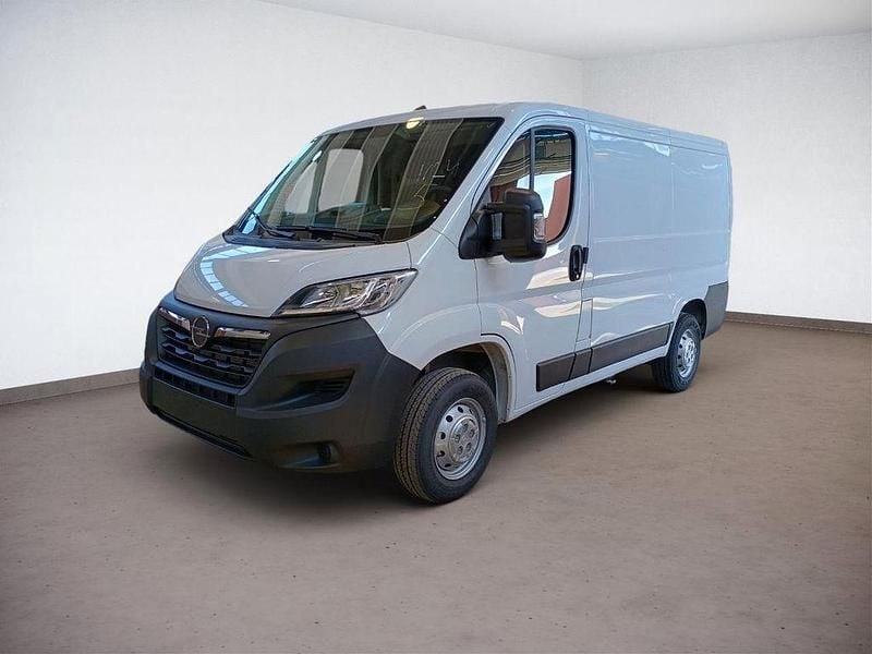 Weiß Gebraucht 2024 Opel Movano Van | 26.495 € (Superpreis) - Bild 1/4