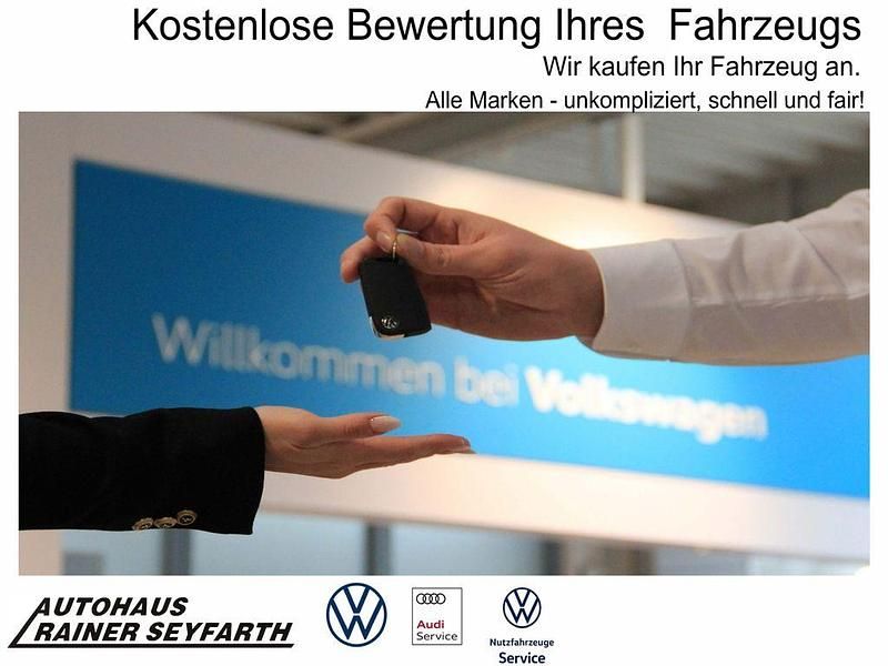 Gebraucht VW Multivan Generation Six 150 PS (110 kW) 2022 Schwarz Van / Kleinbus