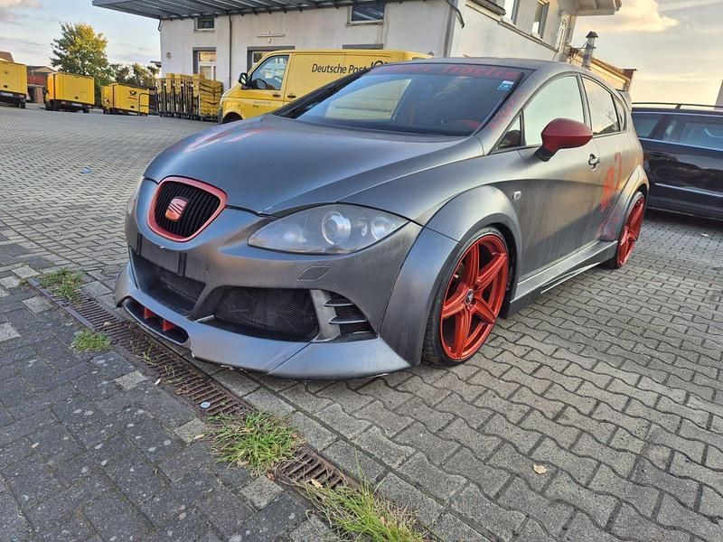 Gebraucht Seat Leon 105 PS (77 kW) 2012 Andere farben Kleinwagen