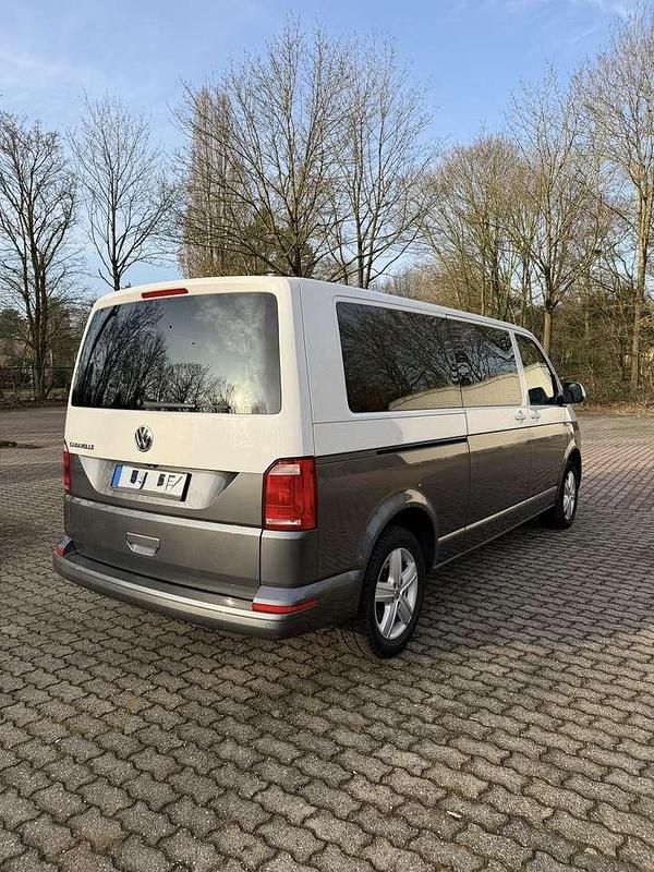 Gebraucht VW Caravelle 150 PS (110 kW) 2018 Weiß Van / Kleinbus