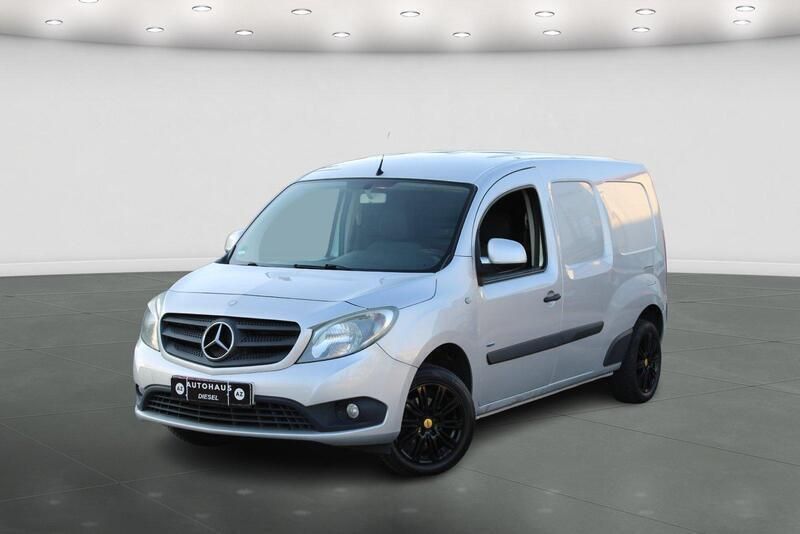 Silber Gebraucht 2014 Mercedes Citan 109 Van / Kleinbus | 7.999 € (Fairer Preis) - Bild 1/4