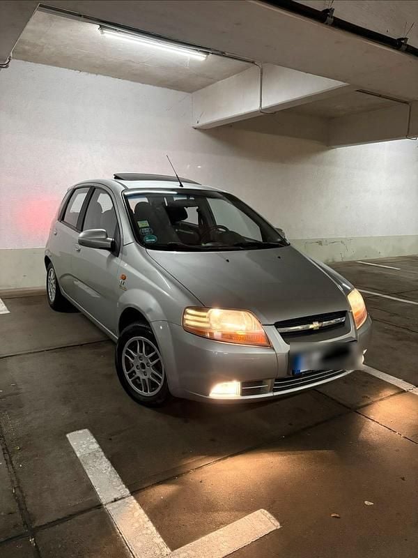 Grau Gebraucht 2005 Chevrolet Kalos SX Kleinwagen | 1.600 € (Fairer Preis) - Bild 1/4