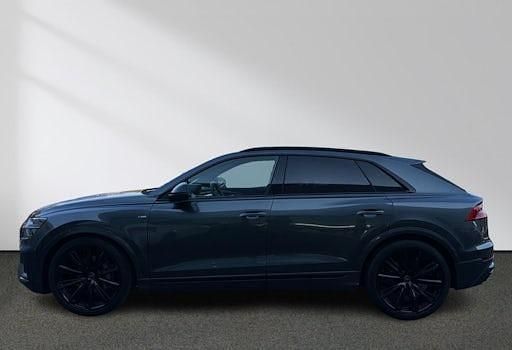 Gebraucht Audi Q8 Ambiente 286 PS (210 kW) 2021 Grau SUV