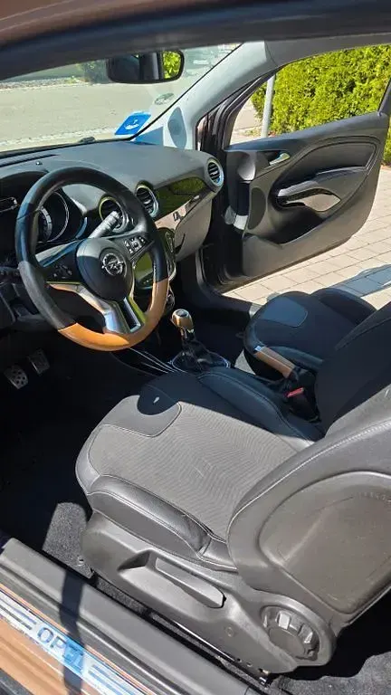 Gebraucht Opel Adam Rocks Rocks 101 PS (74 kW) 2015 Braun Kleinwagen