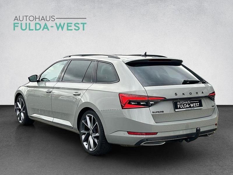 Gebraucht Skoda Superb SportLine 200 PS (147 kW) 2021 Grau Kombi