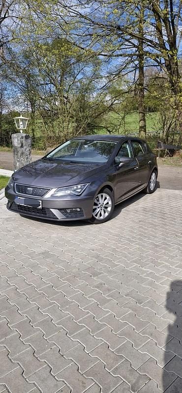 Gebraucht Seat Leon 115 PS (84 kW) 2017 Grau Limousine
