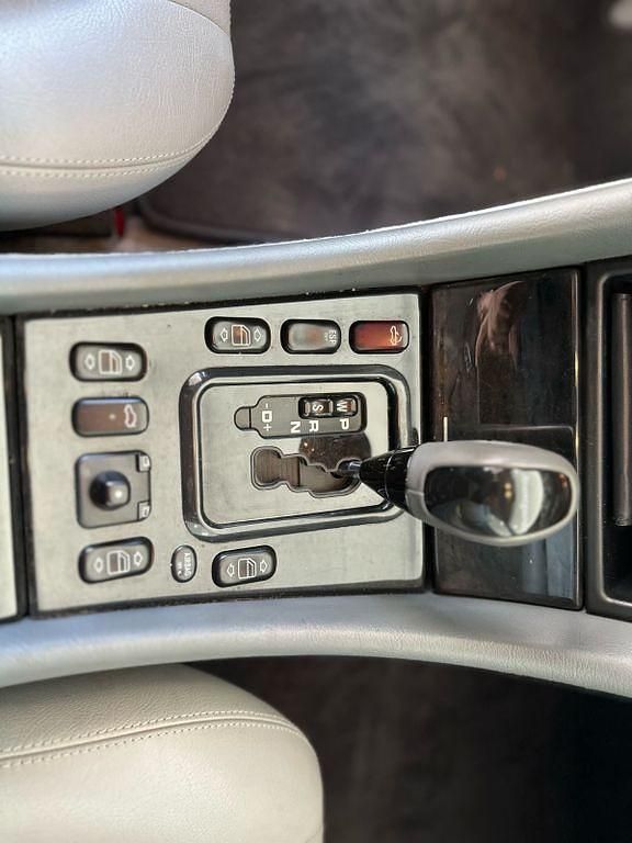 Gebraucht Mercedes CLK200 Avantgarde 163 PS (119 kW) 2001 Cabrio
