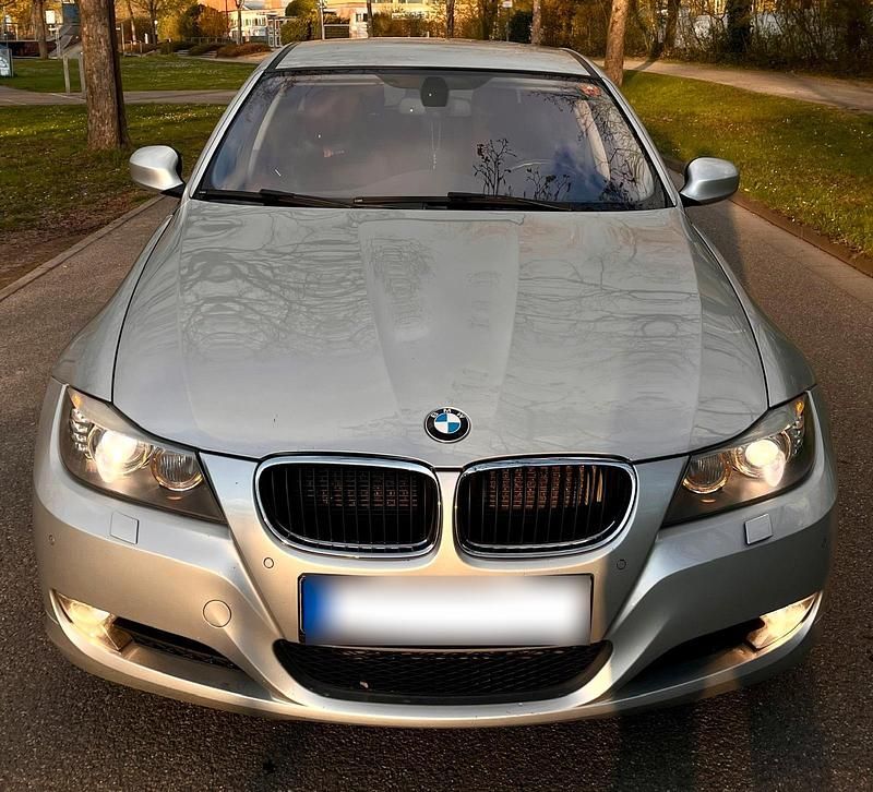 Usata BMW 320 177 CV (130 kW) 2009 Argento Station wagon