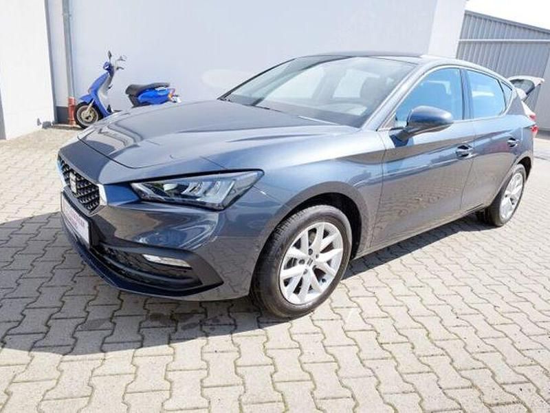 Gebraucht Seat Leon Style 110 PS (80 kW) 2024 Grau Limousine