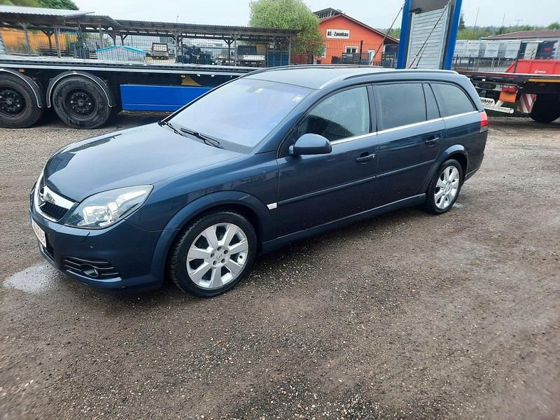 Gebraucht Opel Vectra Cosmo 155 PS (114 kW) 2008 Blau Kombi