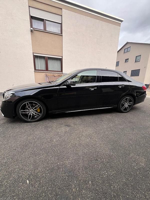 Gebraucht Mercedes 300 2013 Grün Limousine