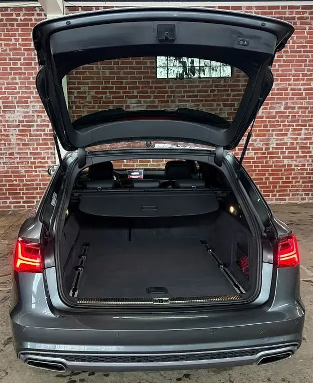 Gebraucht Audi A6 S-Line 272 PS (200 kW) 2015 Grau Kombi
