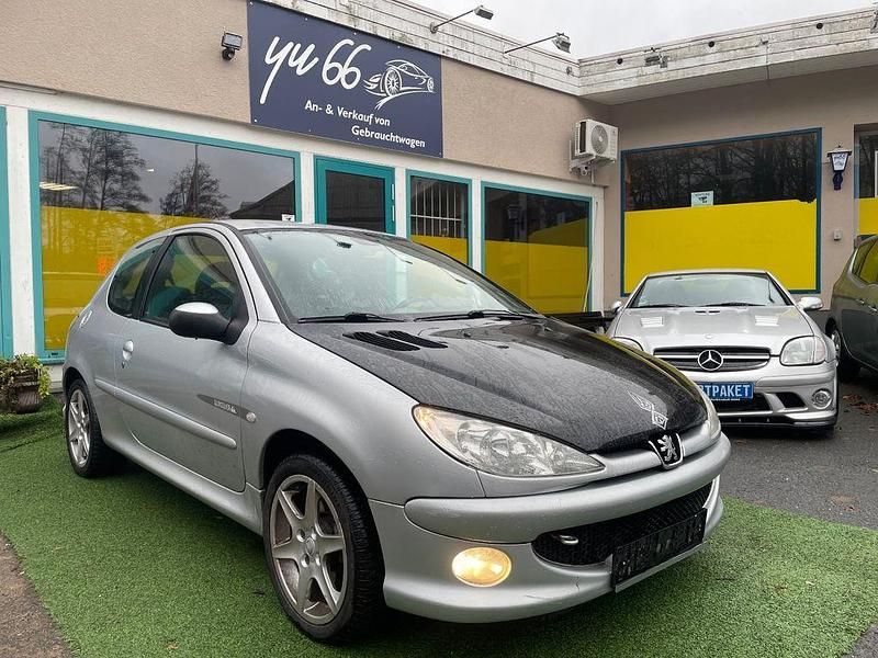 Silber Gebraucht 2003 Peugeot 206 Quiksilver Kleinwagen | 1.490 € (Guter Preis) - Bild 1/4
